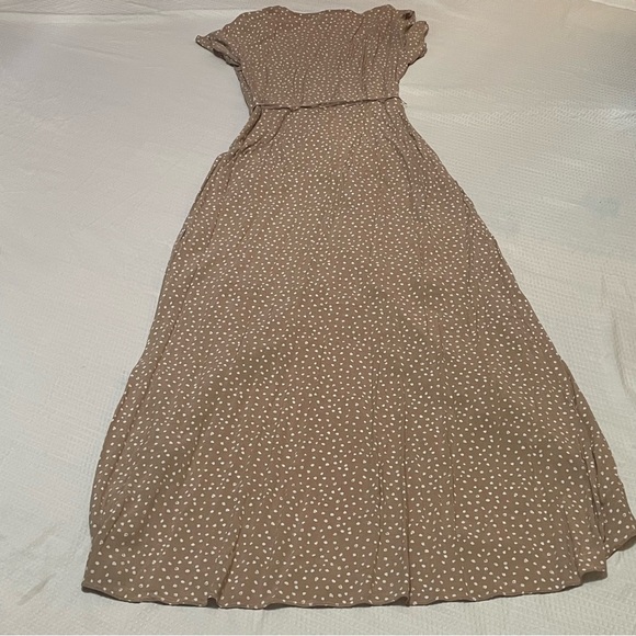 Pink Lily Beige Polka Dot High Low Dress - Picture 6 of 7